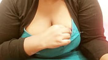 Japanese girl with a large tits Asian chick