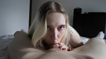 The perfect body girl's cock is full of sperm! Huge Cream Pie