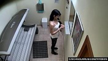 Teenage girl rubbing her pussy with her voyeur