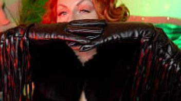 Pinup Goddess Arya's long leather black glove fetish video