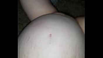 Masterbate and cums with a pregnant wife
