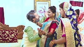Four recently married daughters-in-law are adored by Tharki Burha's stepfather-in-law (Hindi audio)