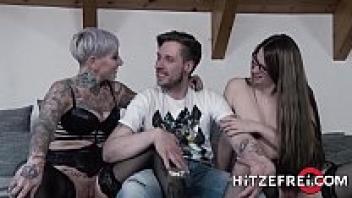 Threesome HITZEFREI with two gorgeous German beauties