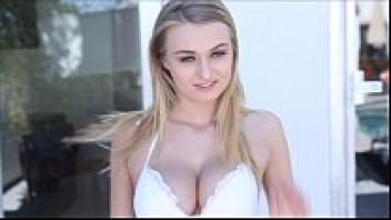 Passion-HD Love for a 34-d Blond, Natural Pool