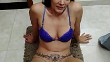 Raquel Exibida