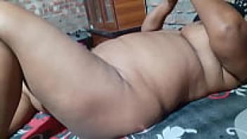 Natural romantic sex between a married woman and her former partner