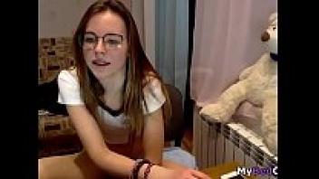 Gorgeous Redhead Nerd on Private Camshow