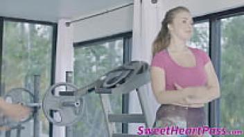 A natural bombshell Before face sitting, Lena Paul rimmed