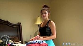 Playing with a teen babe amateur