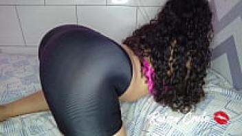 Leggings-clad gym patron making fun of the instructor