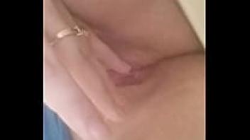 What a gorgeous pussy.