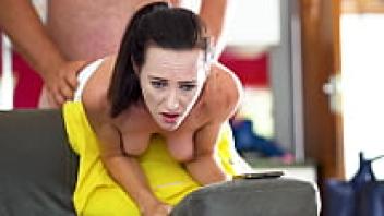 Creamed and loved, the blue-eyed girl