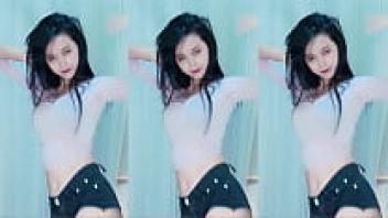 Chinese women leap onto flaming rooftops