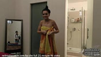 Voyeur footage of a gorgeous new girl