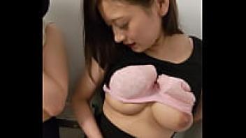 A curvy couple wearing a miniskirt