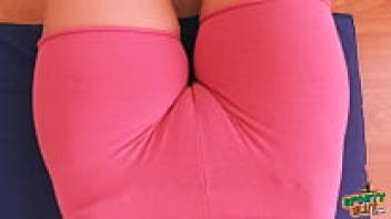 Five Bs! BUBBLE-BUTT BUSTY BLONDE BABE! Apologies, 6: BITCH!